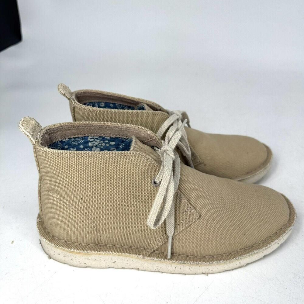 Clarks Collection Women's Chukka Booties Sand Size US 6